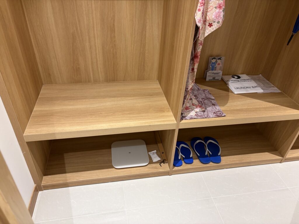 ダナン三日月部屋