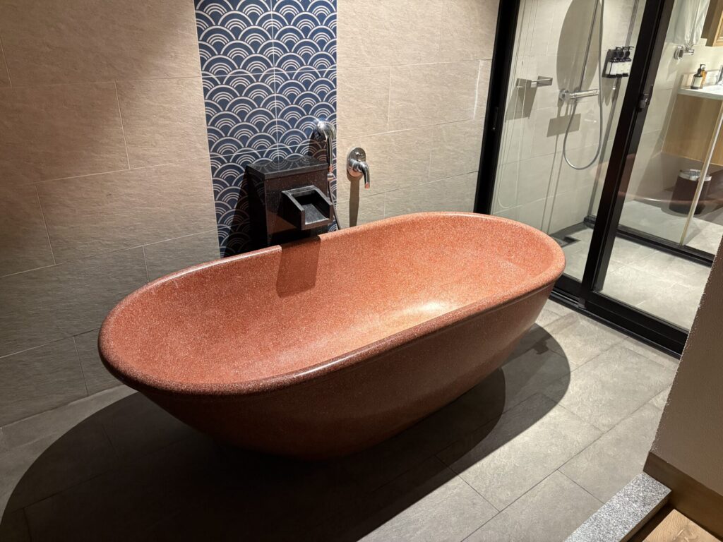 ダナン三日月部屋